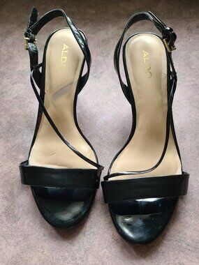 Aldo Leandra crossover slingback Pillow walk heel black patent leather 7.5